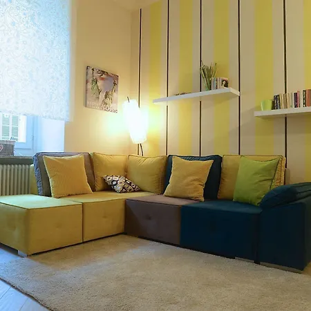 Porta Palace Apartment *